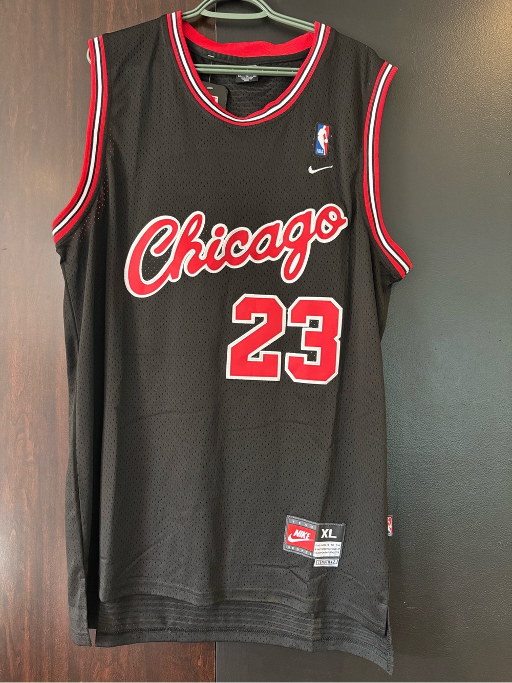 NWT VINTAGE JORDAN CHICAGO BULLS NIKE NBA LENGTH +2 JERSEY